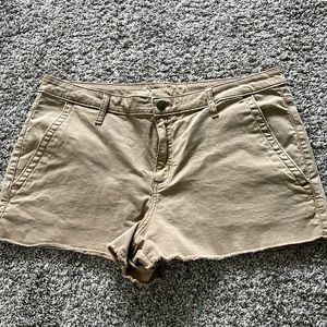 Universal thread shorts